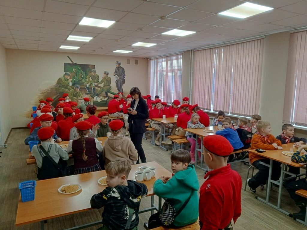 Галерея