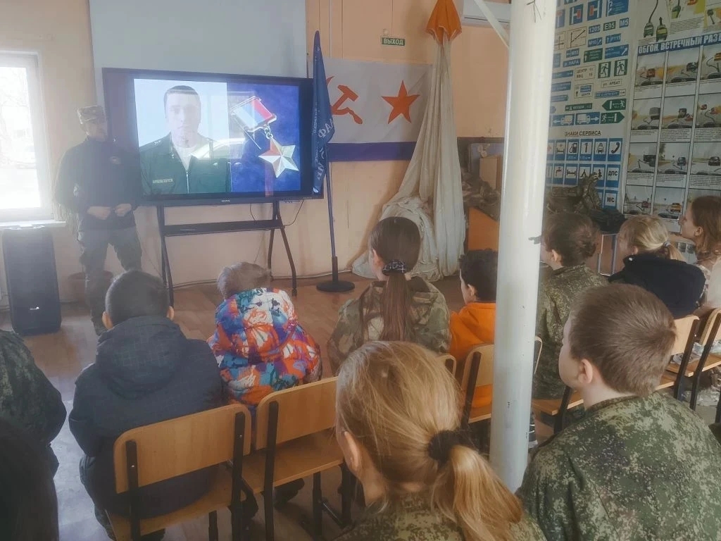 МОРСКАЯ ГВАРДИЯ РАСТЕТ: ПАТРИОТИЧЕСКИЙ ДЕСАНТ ВО ВЛАДИВОСТОКЕ И ПАРТИЗАНСКЕ
